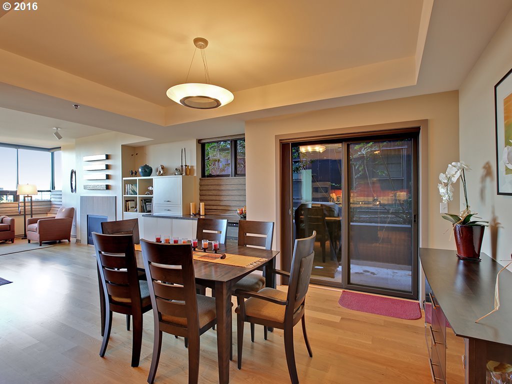 2448 Northwest Westover Road, Unit 102 Portland, OR 97210 - Photo 17 of 22 Gallery Image 17
