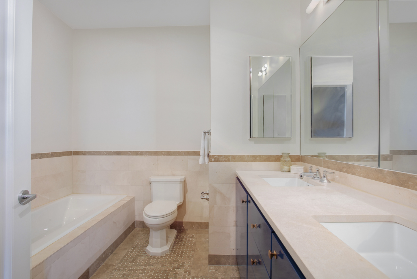 1 Hanson Place, Unit 18H Brooklyn, NY 11243 - Photo 6 of 15