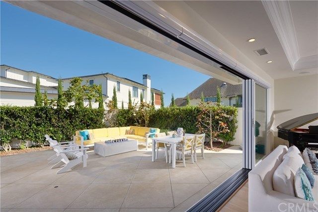 $4,160,000 | 2000 Kings Road, Newport Beach, CA 92663