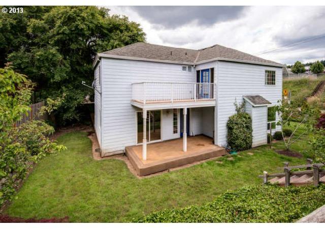 4506 Southwest Hamilton Street Portland, OR 97221 - Photo 15 of 16 Gallery Image 15