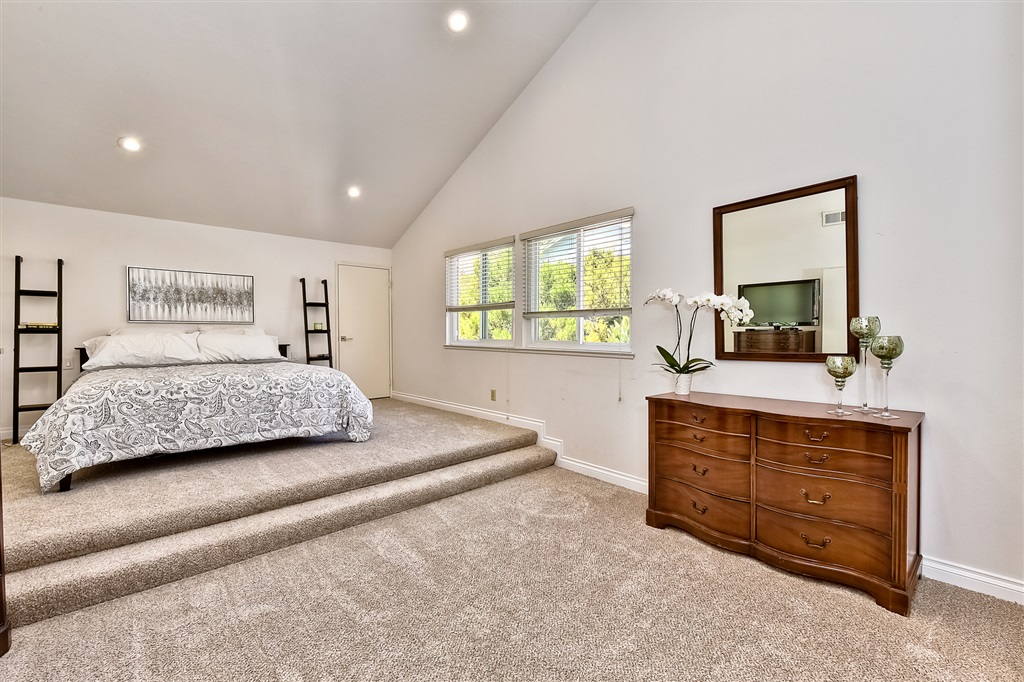 441 Raphael Court Encinitas, CA 92024 - Photo 15 of 25