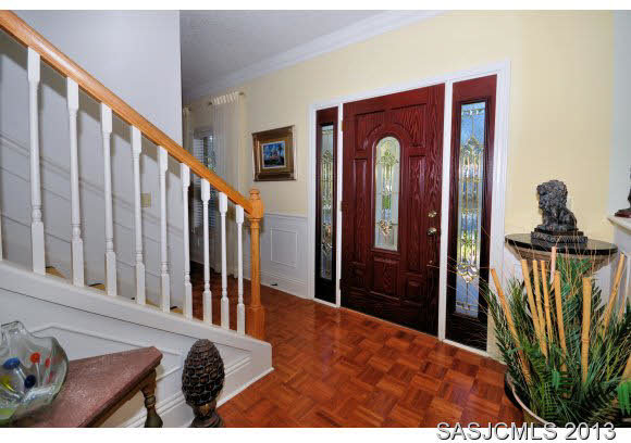 43 Valencia Street St. Augustine, FL 32084 - Photo 3 of 16 Foyer