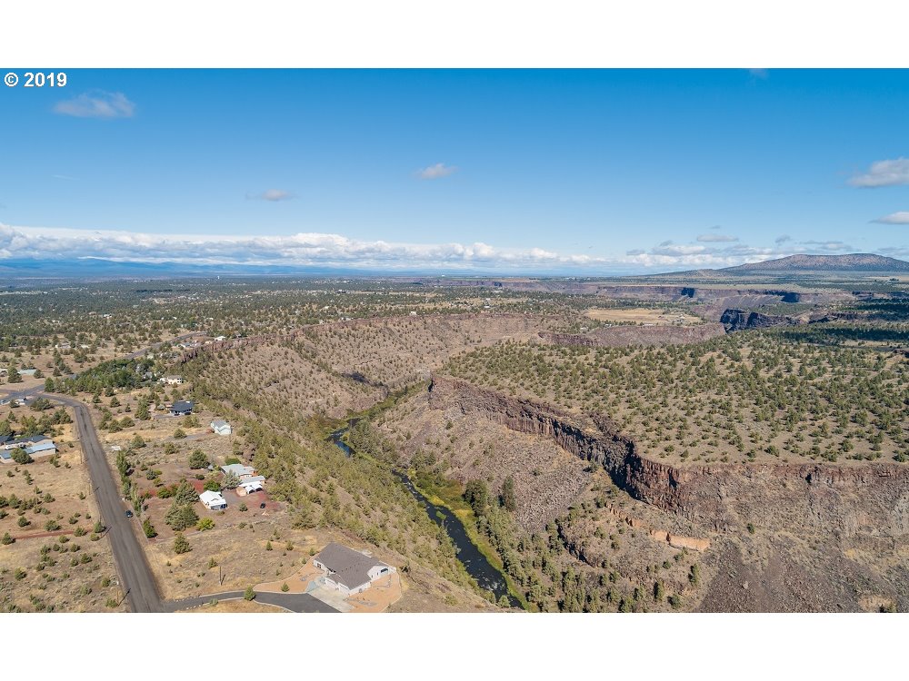 5120 Southwest Badger Road Terrebonne, OR 97760 - Photo 29 of 32 Gallery Image 29