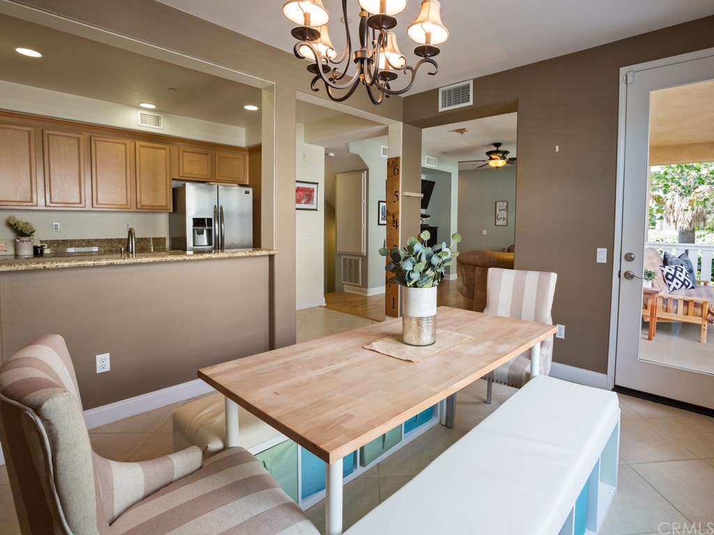 85 Valmont Way Ladera Ranch, CA 92694 - Photo 6 of 15