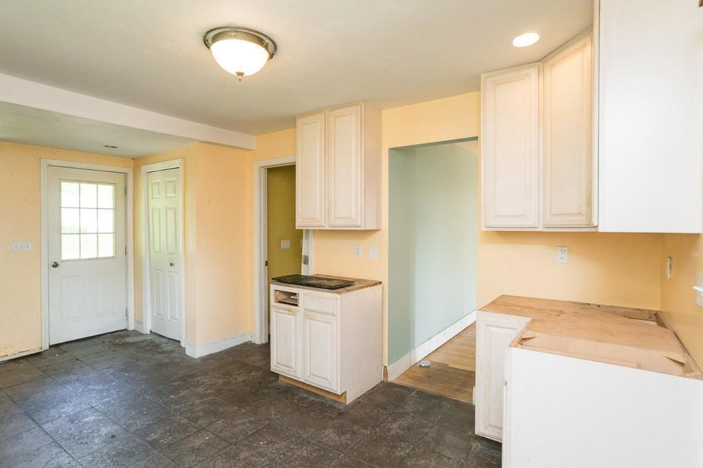 55 Hillsdale Road Dedham, MA 02026 - Photo 12 of 28 Gallery Image 12