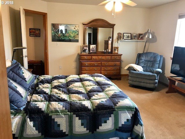 765 Northwest 23rd Street Pendleton, OR 97801 - Photo 18 of 25