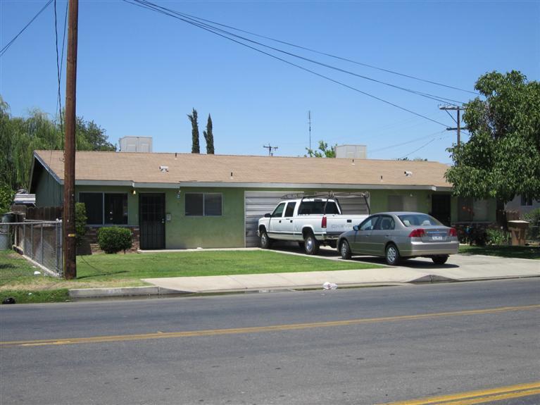 1608 Wilson Road Bakersfield, CA 93304 - Photo 3 of 3
