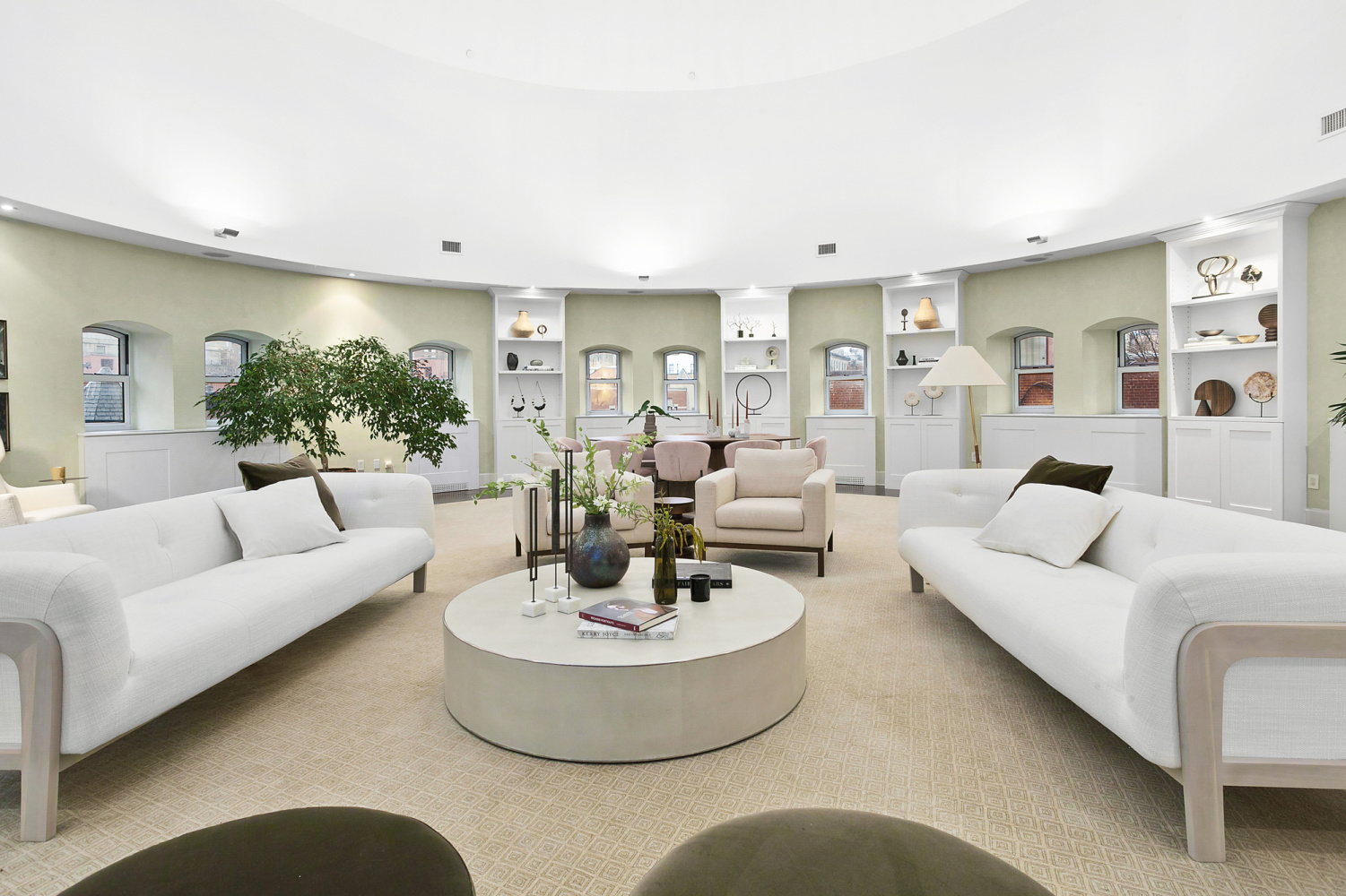 455 Central Park West, Unit LM20 Manhattan, NY 10025 - Photo 2 of 8