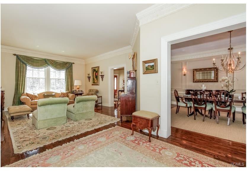 35 Apawamis Avenue Rye, NY 10580 - Photo 5 of 30