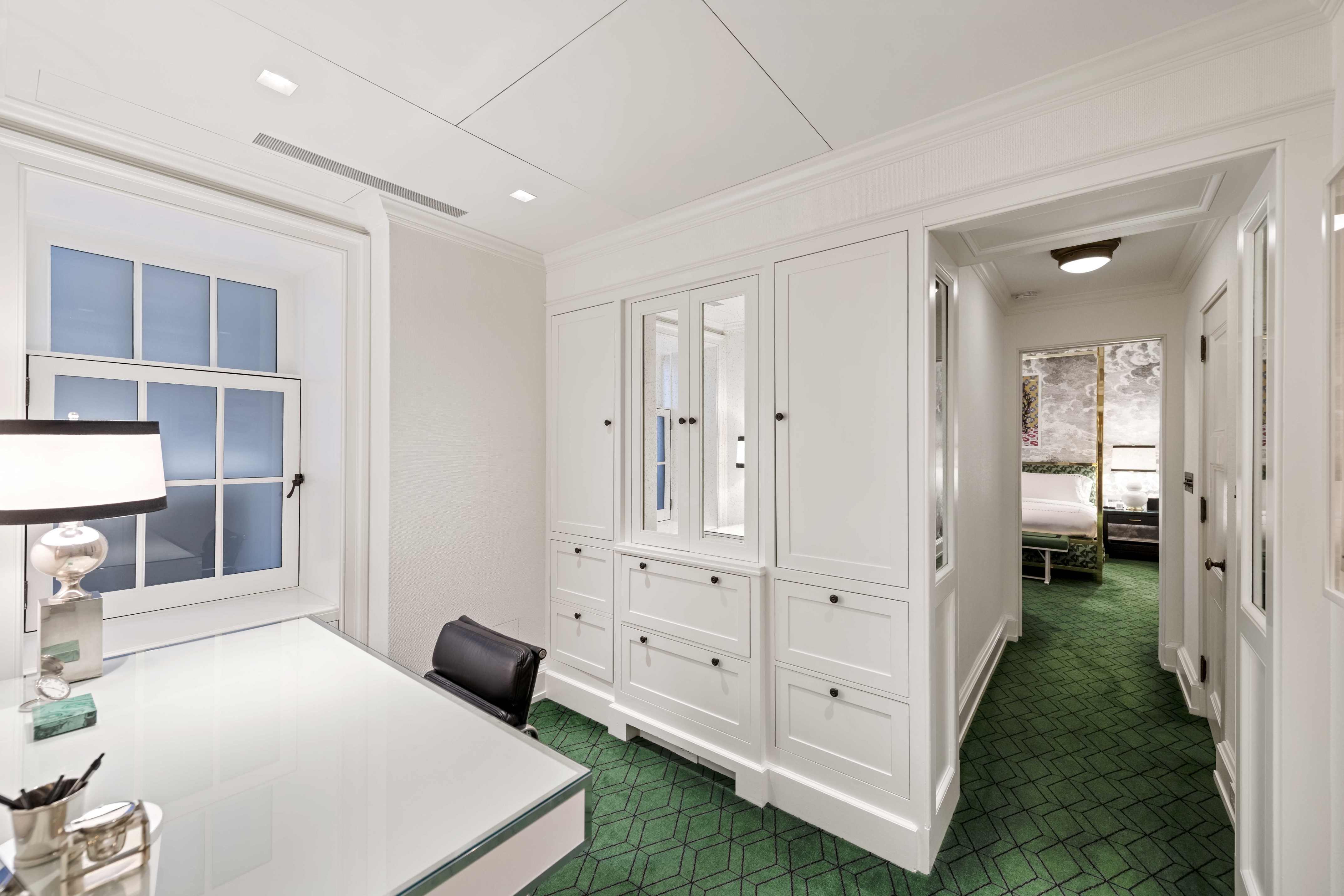 50 Central Park West, Unit 5A Manhattan, NY 10023 - Photo 17 of 23