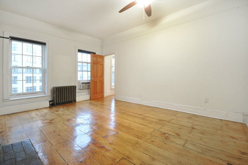 52 8th Avenue, Unit 3F Manhattan, NY 10014 - Photo 4 of 9