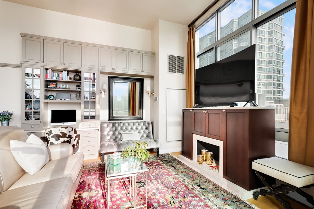 46-30 Center Boulevard, Unit 1708 Queens, NY 11109 - Photo 4 of 20