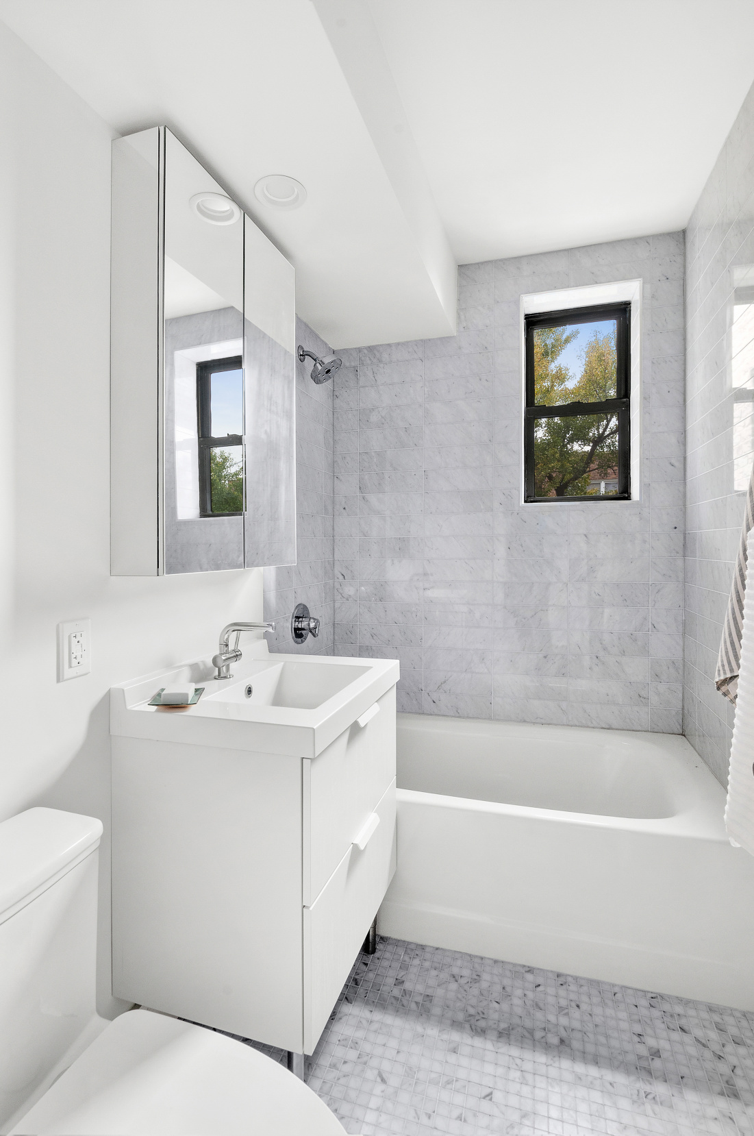 9511 Shore Road, Unit 314 Brooklyn, NY 11209 - Photo 5 of 18