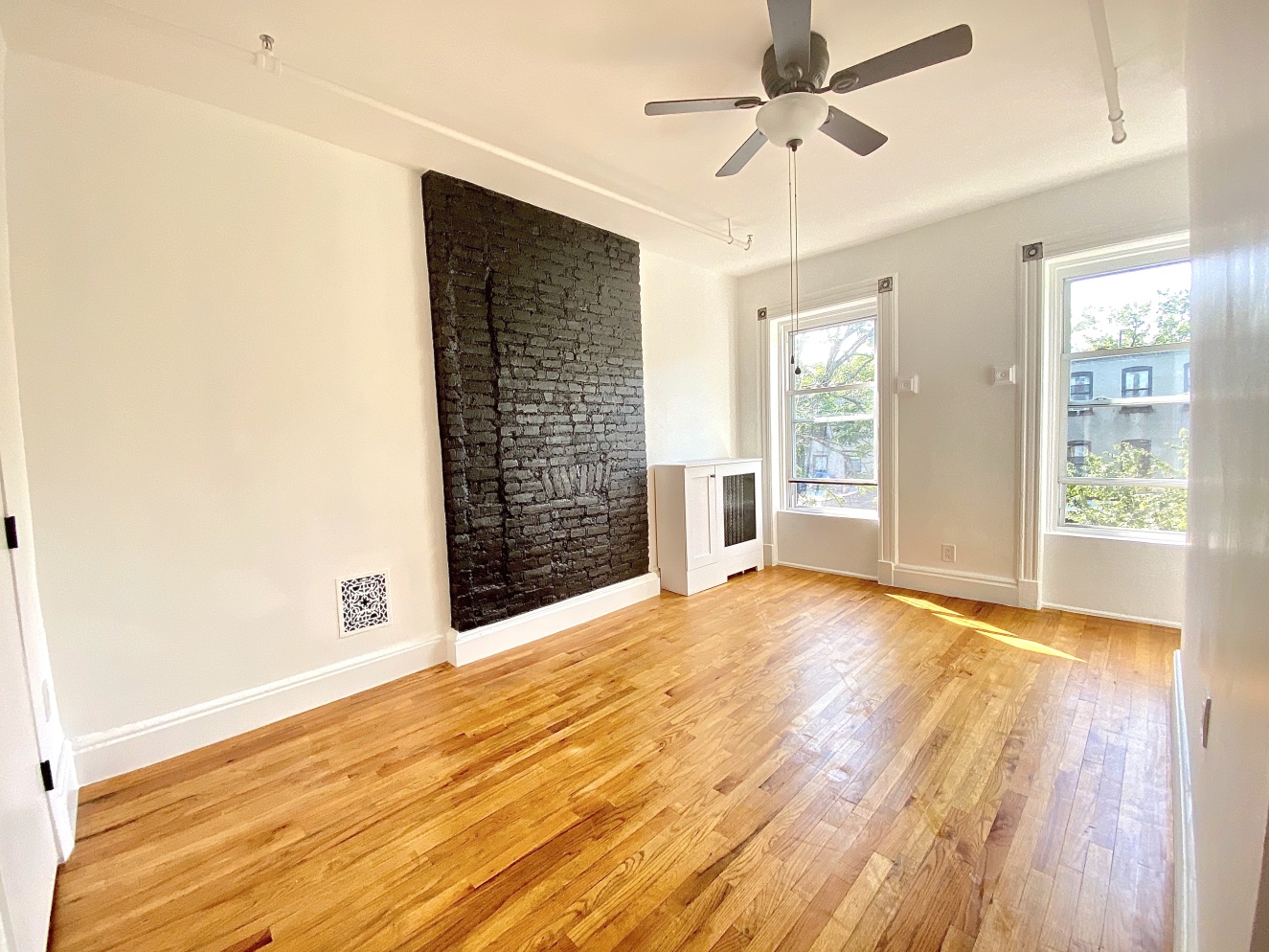 154 Halsey Street, Unit Undisclosed Brooklyn, NY 11216 - Photo 4 of 13