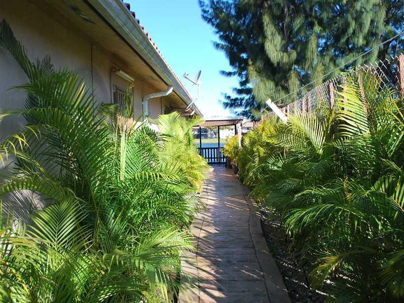 2463 West 65th Street Hialeah, FL 33016 - Photo 7 of 11