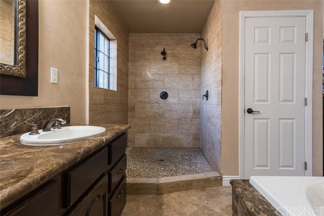 23408 Cherry Street Newhall, CA 91321 - Photo 18 of 28