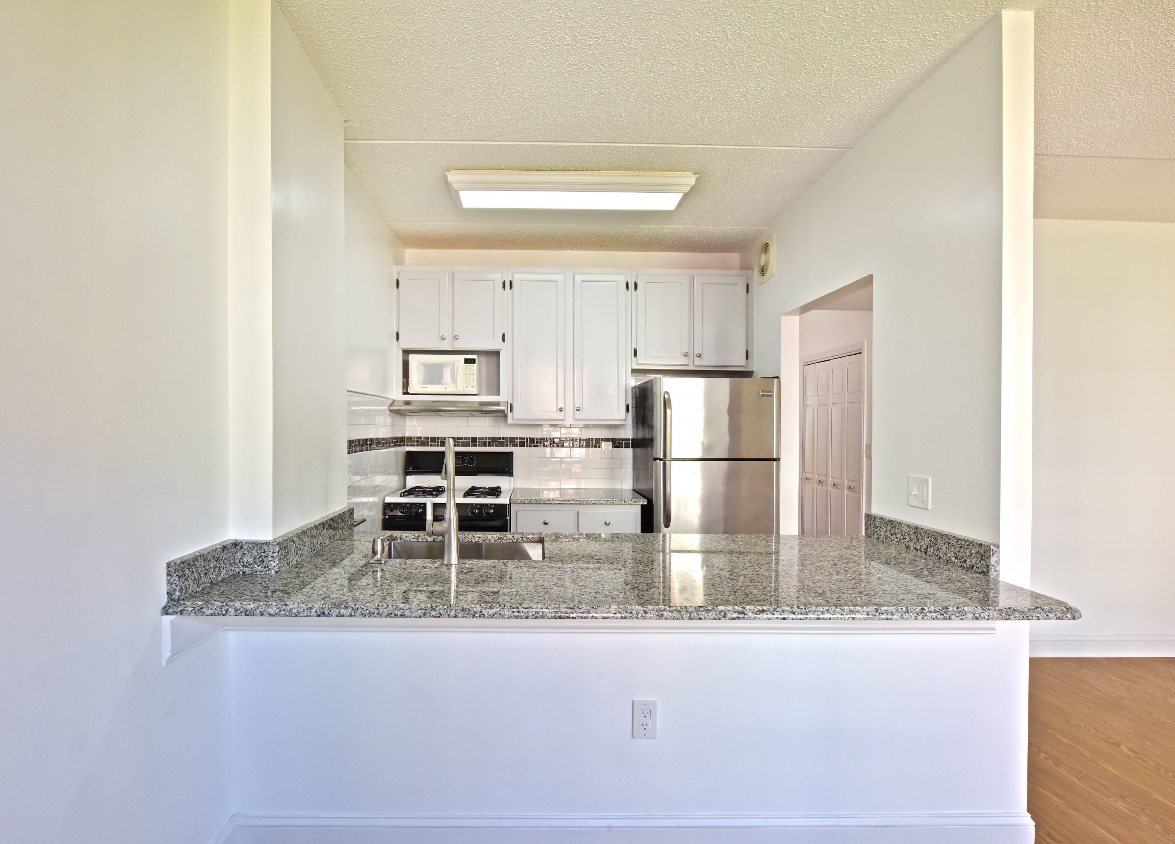 304 West 121st Street, Unit 4 Manhattan, NY 10027 - Photo 2 of 8