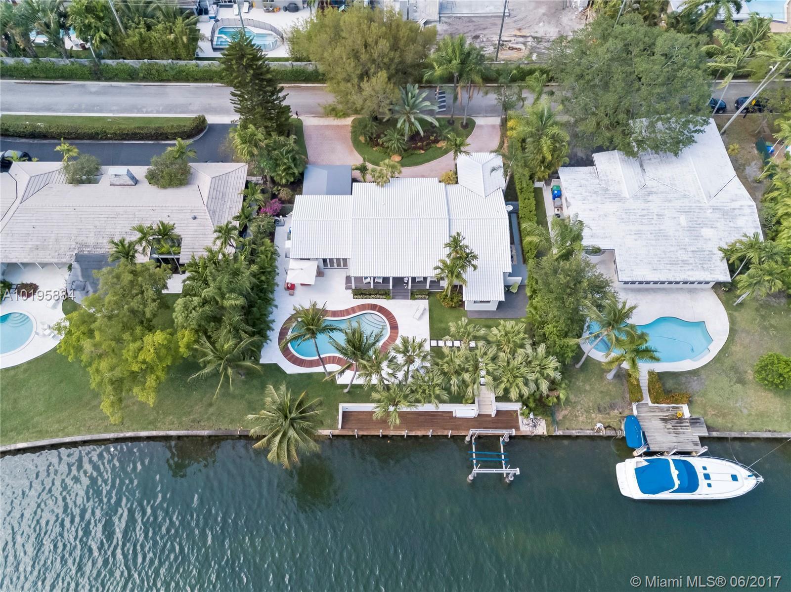 650 Lake Road Miami, FL 33137 - Photo 34 of 41