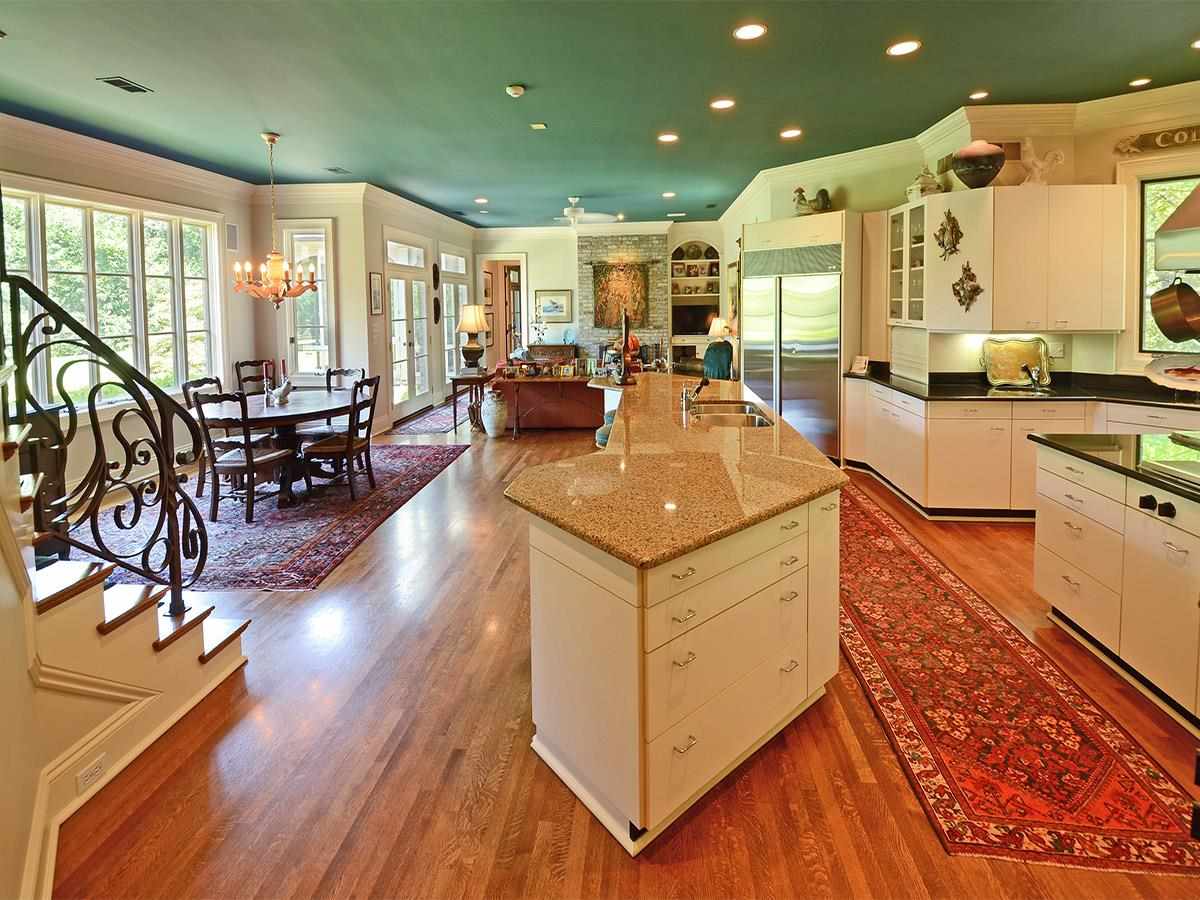 4450 Chickasaw Road Memphis, TN 38117 - Photo 8 of 20 Gallery Image 8