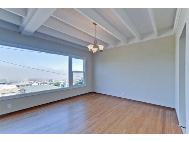 293 Palisades Drive Daly City, CA 94015 - Photo 7 of 25