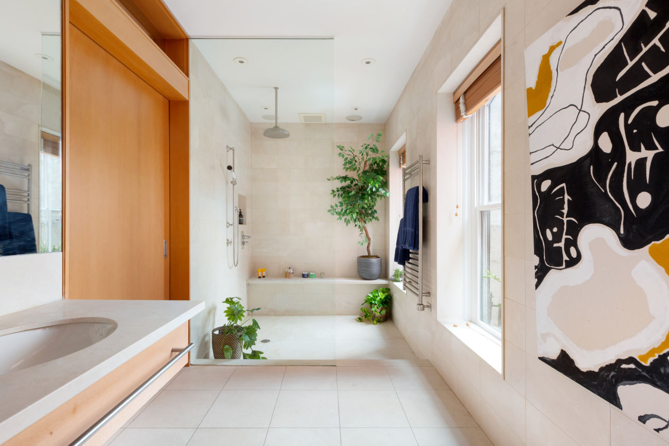 208 West 11th Street Manhattan, NY 10014 - Photo 9 of 19