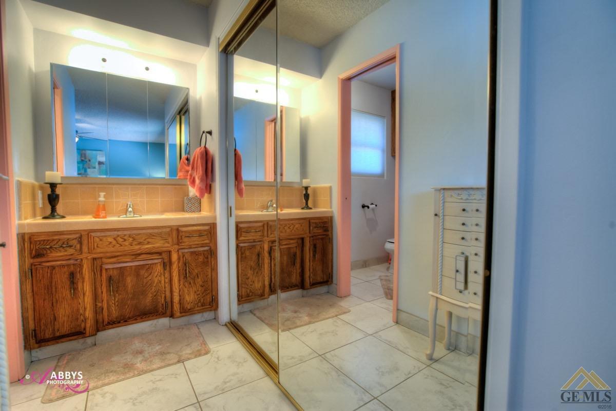 3601 Planz Road Bakersfield, CA 93309 - Photo 19 of 31