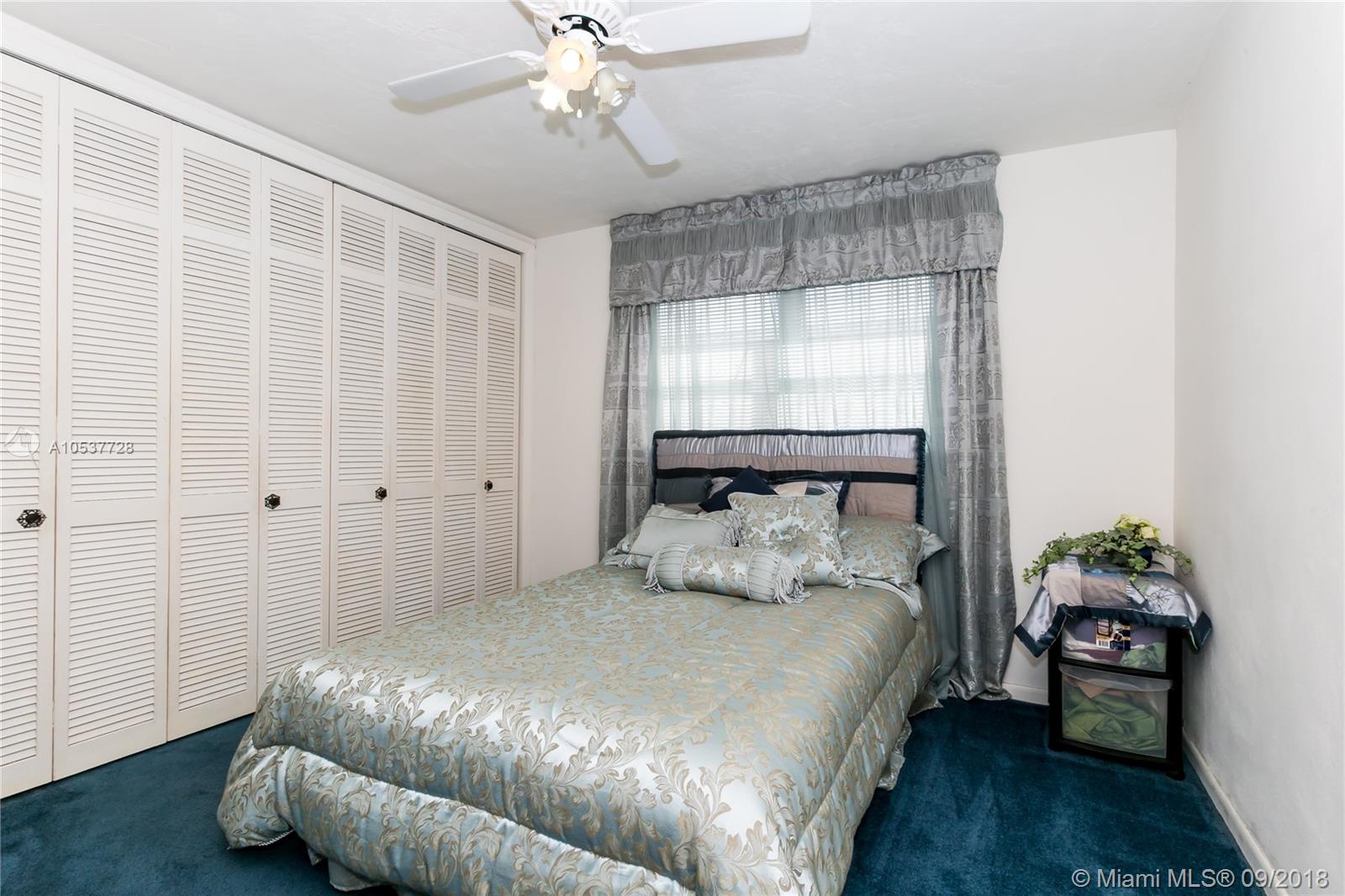 421 Northeast 108th Street Miami, FL 33161 - Photo 13 of 18