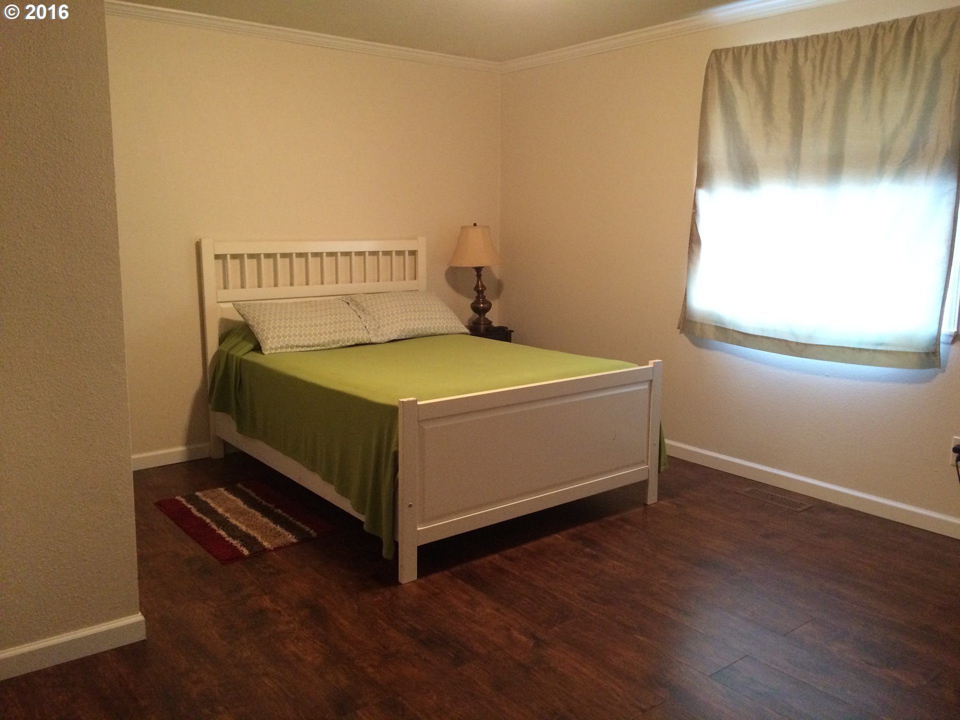 14806 Southeast Main Street Portland, OR 97233 - Photo 14 of 25