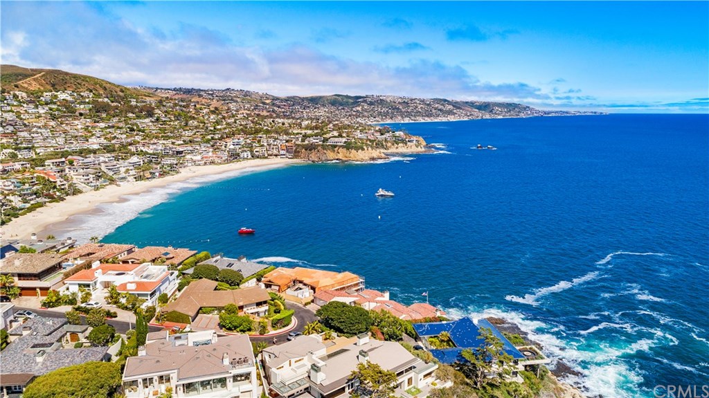 191 Emerald Bay Laguna Beach, CA 92651 - Photo 4 of 36