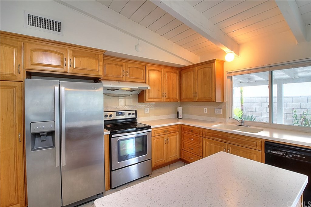 141 South Beth Circle Anaheim, CA 92806 - Photo 13 of 29