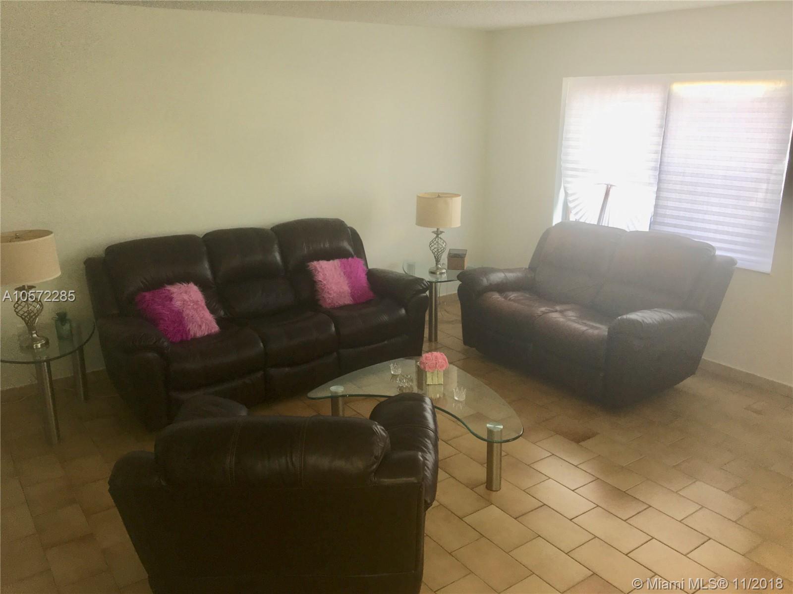 1740 West 60th Street, Unit 4 Hialeah, FL 33012 - Photo 6 of 34