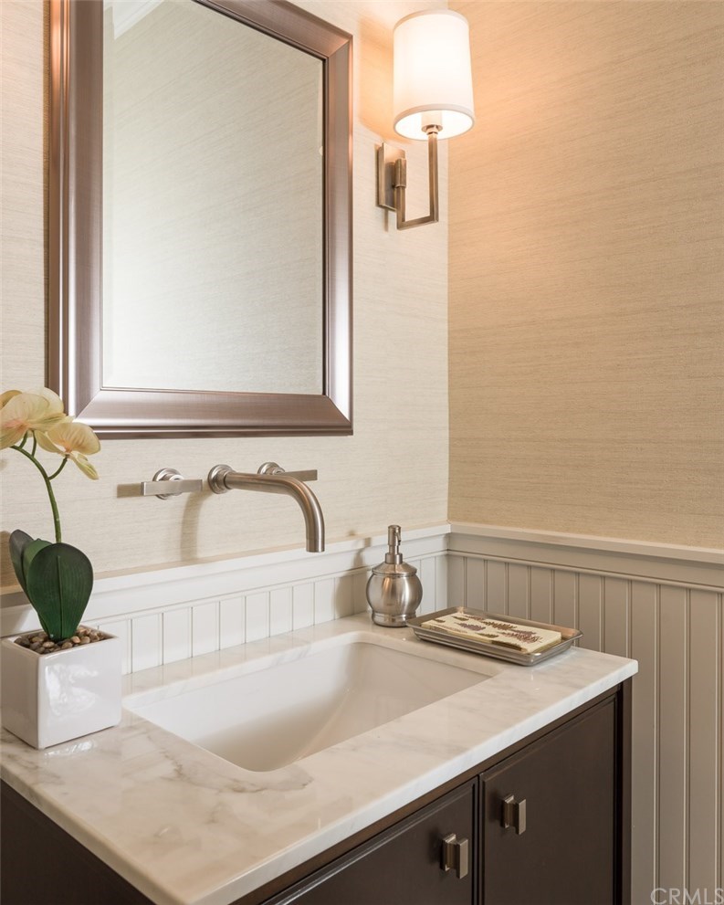 745 Buena Vista Way Laguna Beach, CA 92651 - Photo 16 of 21