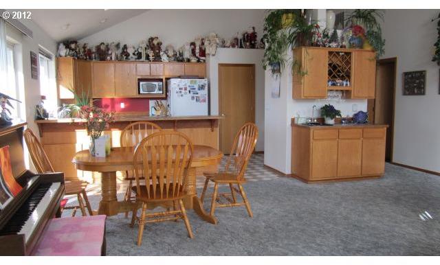 79127 Agnew Road Hermiston, OR 97838 - Photo 6 of 16 Gallery Image 6