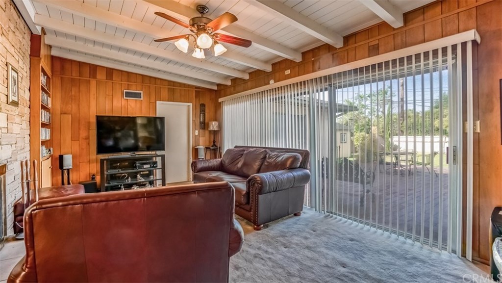 4370 Cerritos Avenue Long Beach, CA 90807 - Photo 15 of 43