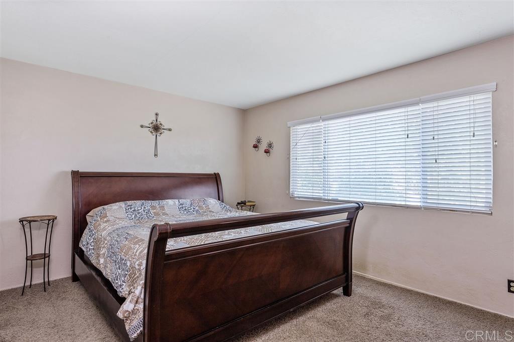 3330 Mary Lane Escondido, CA 92025 - Photo 11 of 17