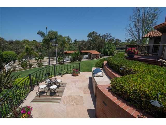5802 Lago Lindo Rancho Santa Fe, CA 92067 - Photo 8 of 25 Gallery Image 8