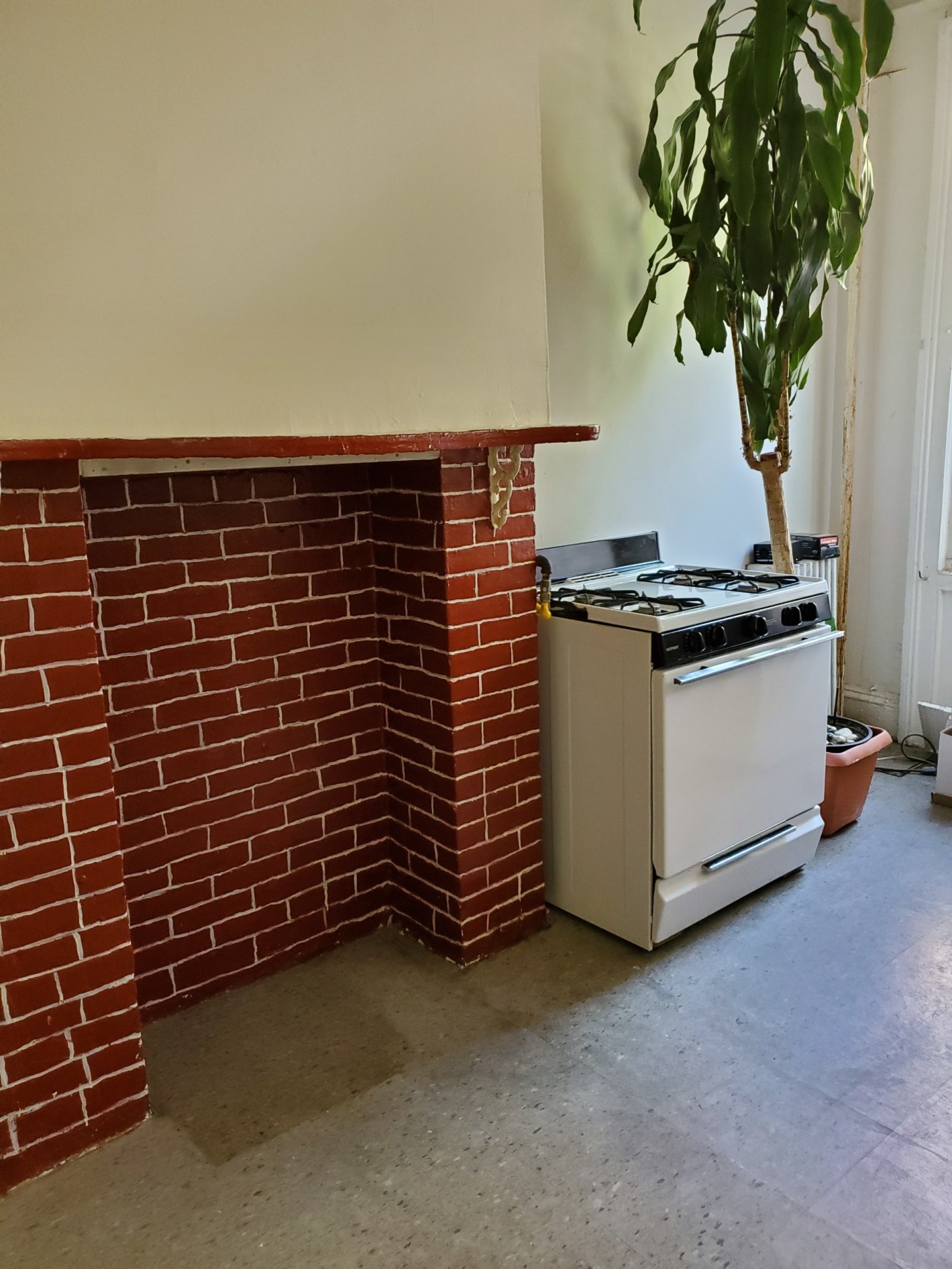 1369 Greene Avenue, Unit 2L Brooklyn, NY 11237 - Photo 4 of 4