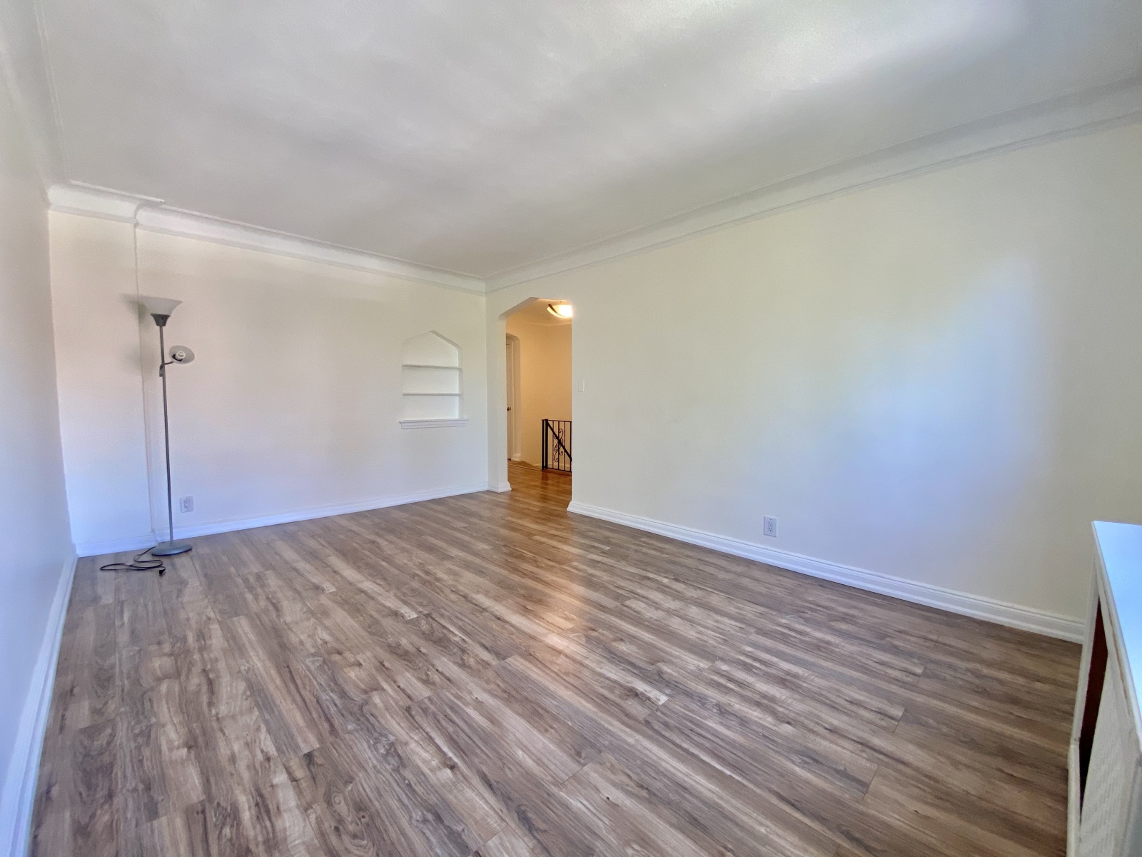 20-15 29th Street, Unit 2 Queens, NY 11105 - Photo 7 of 14