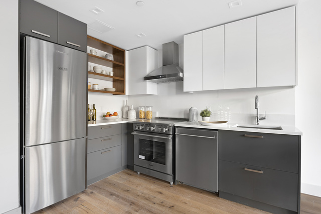 167 Eagle St, Brooklyn, NY 11222 - Photo 3 of 7