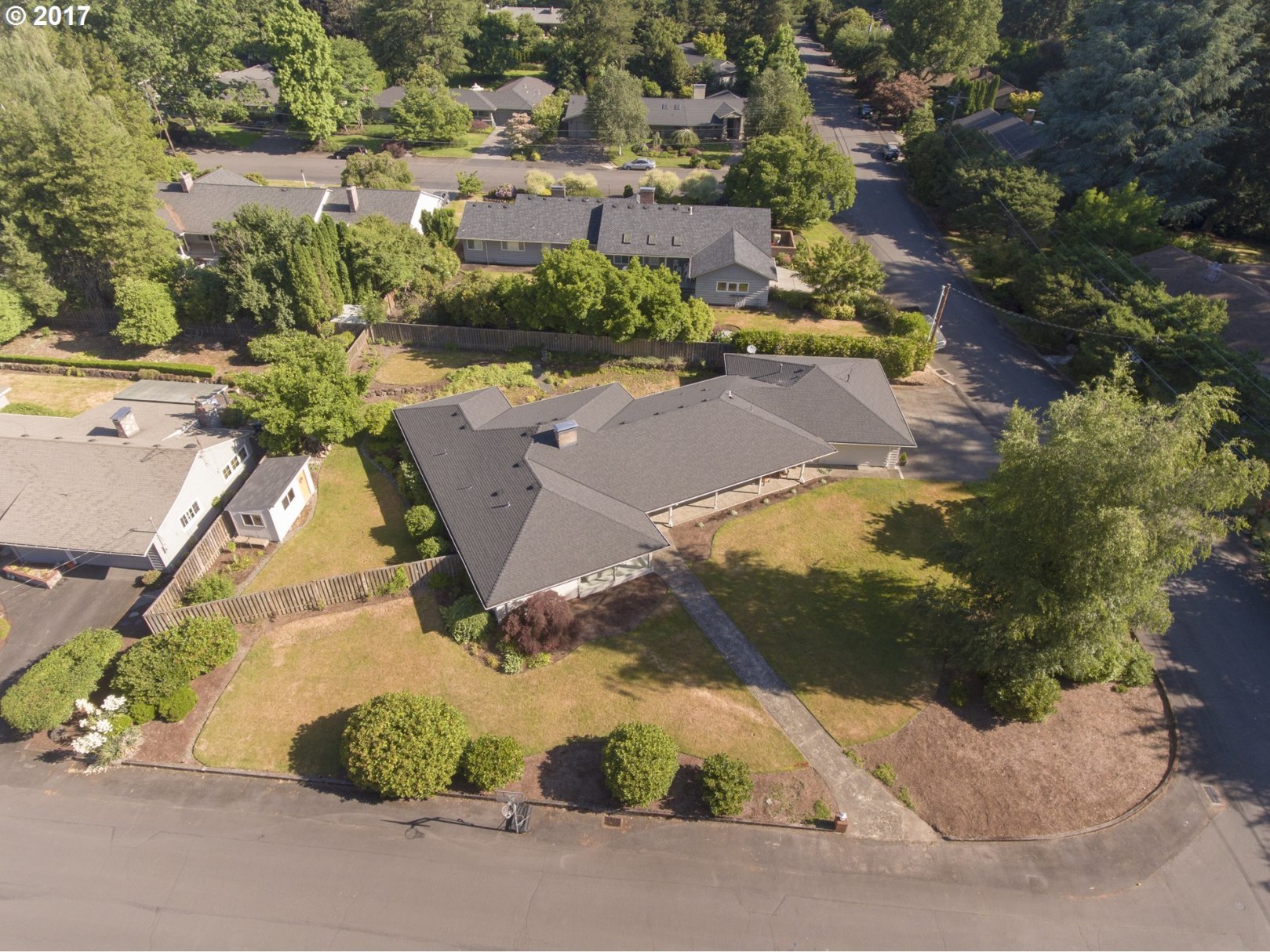 9705 Southwest Arborcrest Way Portland, OR 97225 - Photo 1 of 32 Gallery Image 1