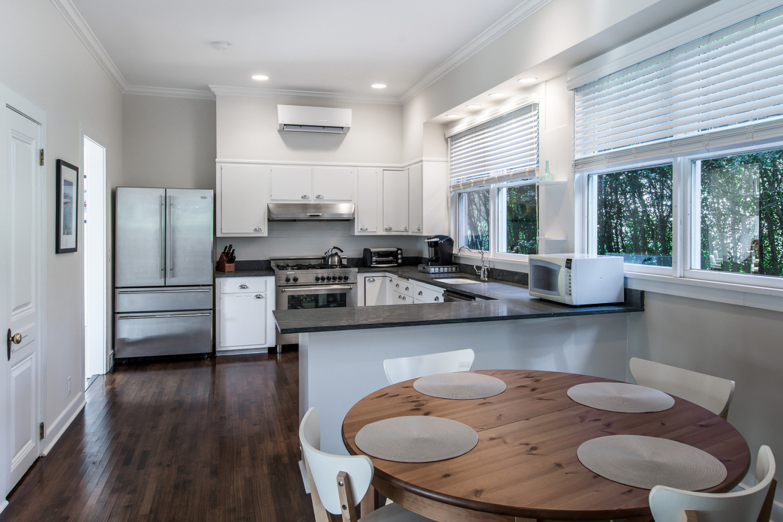 10 Lily Pond Lane East Hampton, NY 11937 - Photo 5 of 11