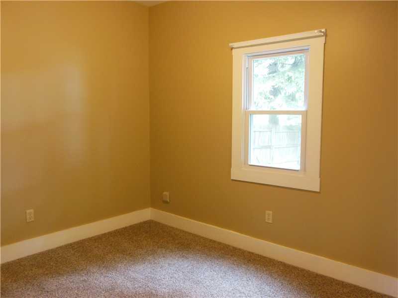 412 Darlington Road Beaver Falls, PA 15010 - Photo 10 of 23 Gallery Image 10