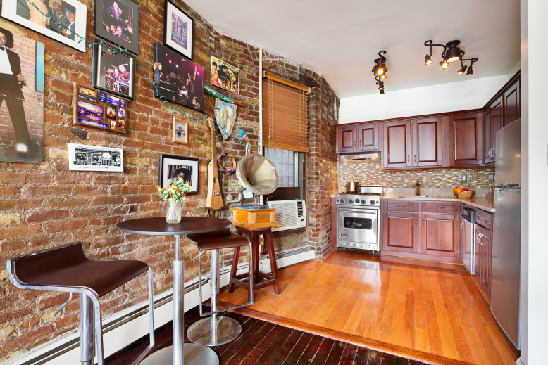 115 Charles Street, Unit 11 Manhattan, NY 10014 - Photo 3 of 6