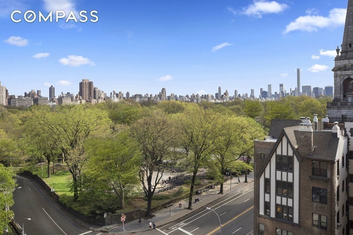 372 Central Park West, Unit 10E Manhattan, NY 10025 - Photo 3 of 6