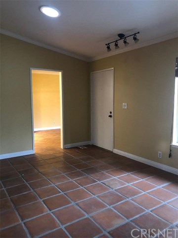 25657 Almendra Drive Valencia, CA 91355 - Photo 8 of 17