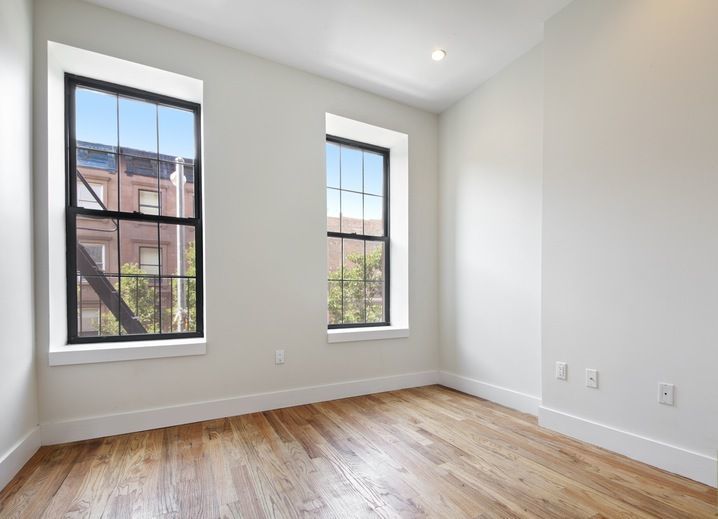 79 West 127th Street, Unit 2B Manhattan, NY 10027 - Photo 2 of 8