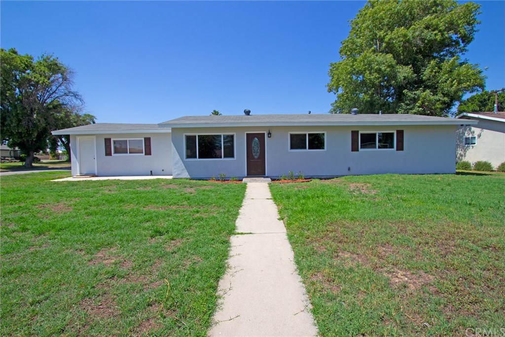 19340 Woodhill Street Rialto, CA 92376 - Photo 41 of 42