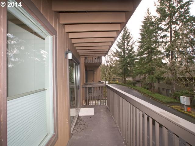 7548 Southwest Barnes Road, Unit 116G Portland, OR 97225 - Photo 11 of 16 Gallery Image 11