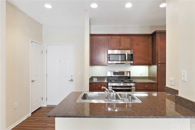 1278 Scholarship Irvine, CA 92612 - Photo 2 of 17