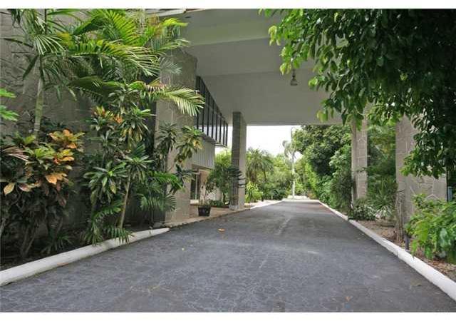 3500 St Gaudens Road Miami, FL 33133 - Photo 11 of 25 Gallery Image 11